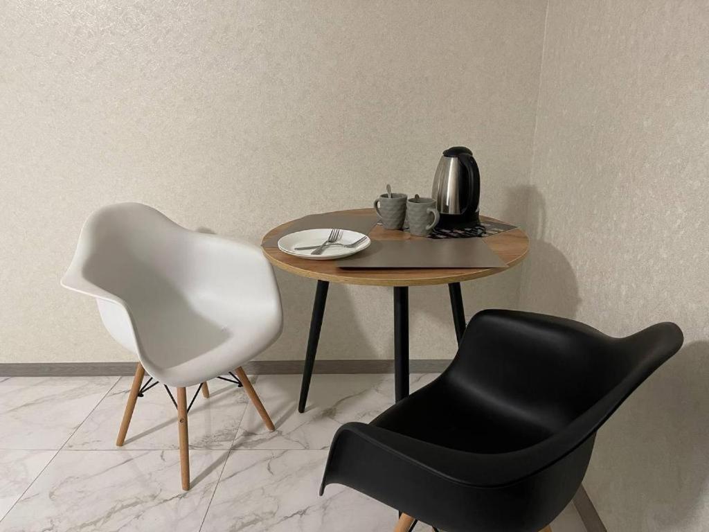 Pitstop Motel Dniprodzerzhyns'k Ngoại thất bức ảnh