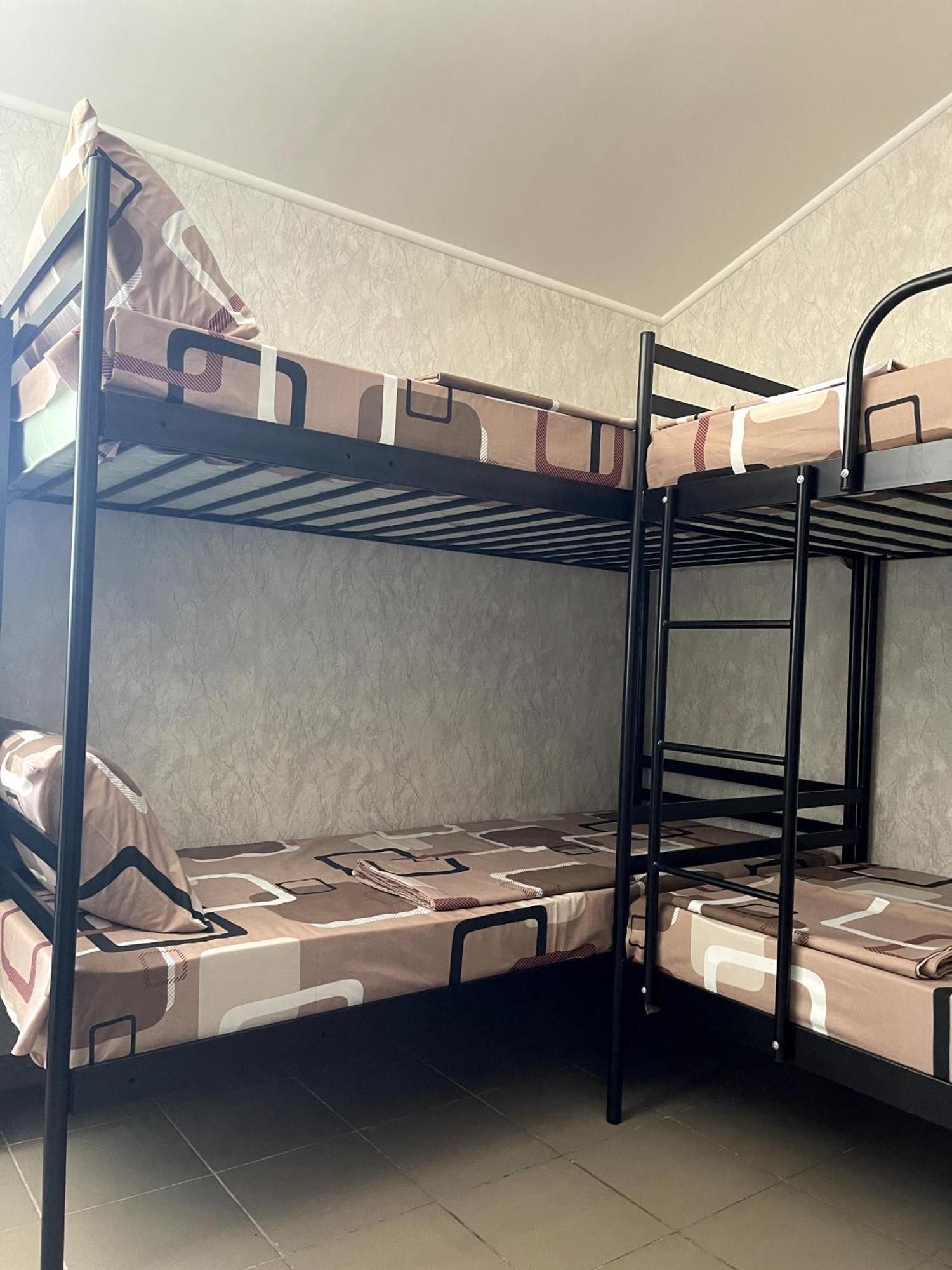 Pitstop Motel Dniprodzerzhyns'k Ngoại thất bức ảnh